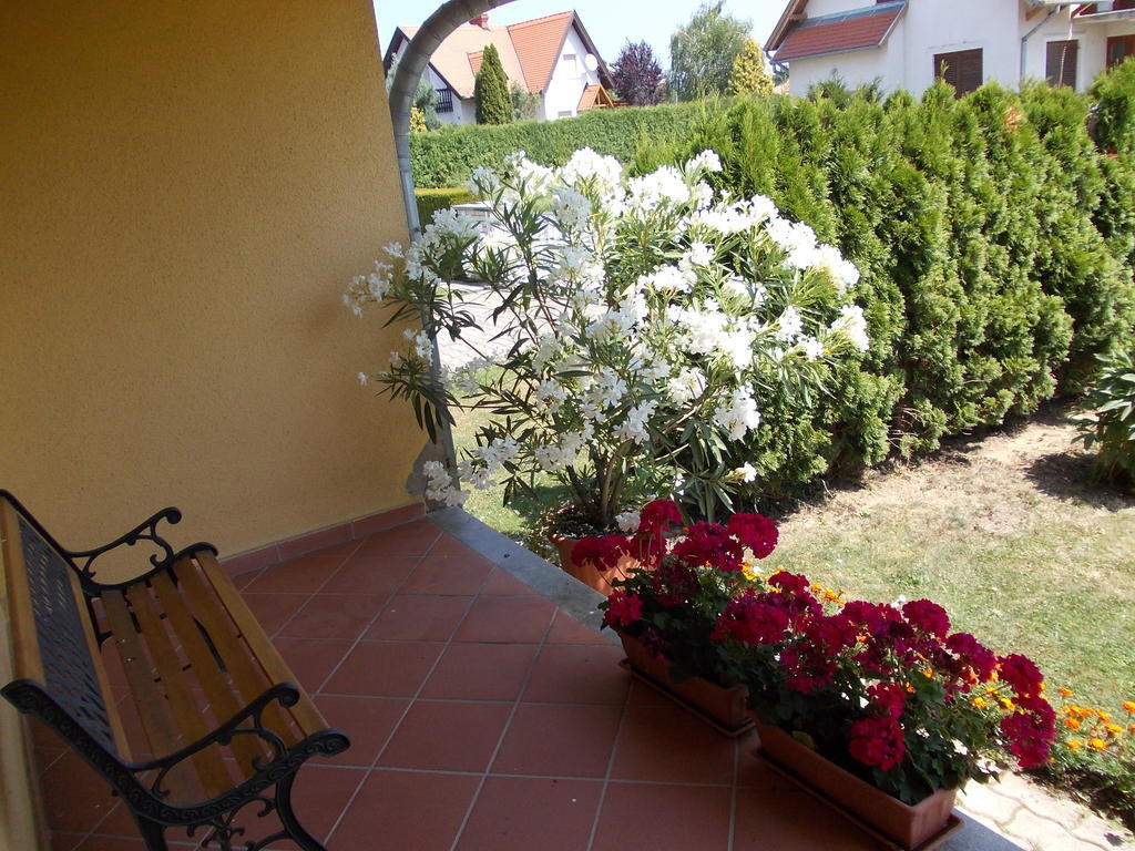 Anna Villa Lenti Bagian luar foto